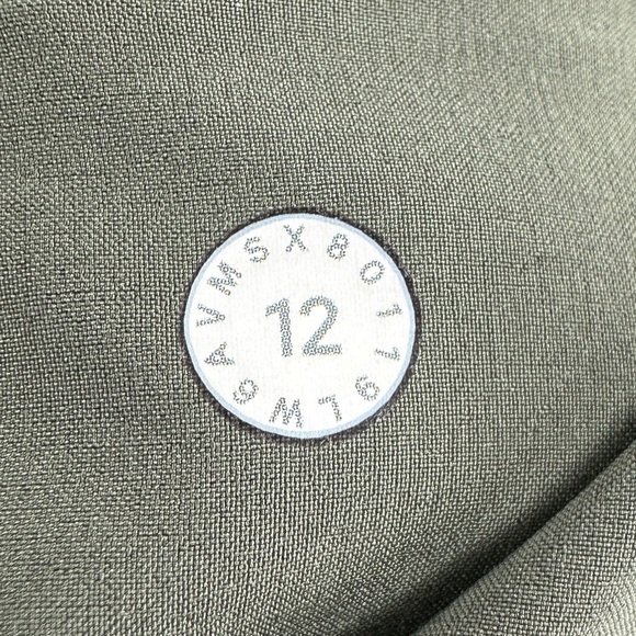 NEW Lululemon Womens On The Fly Crop Pants Size 12 Grey Sage Pockets Casual - Picture 10 of 15